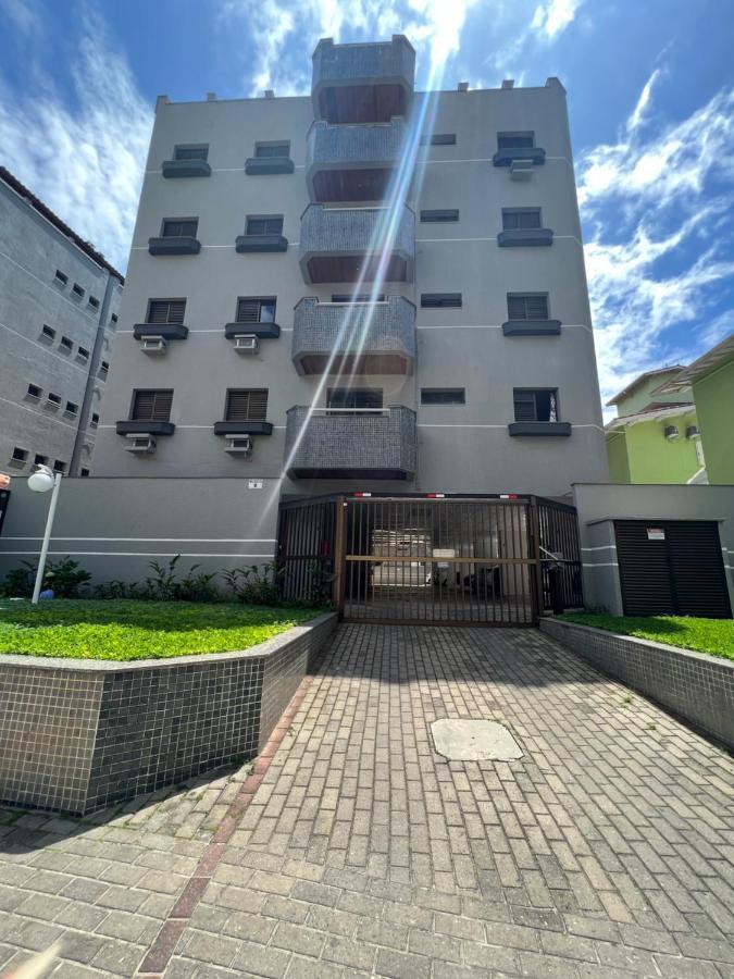 Ape 27 Praia Grande Ubatuba Bem Localizado Esterno foto